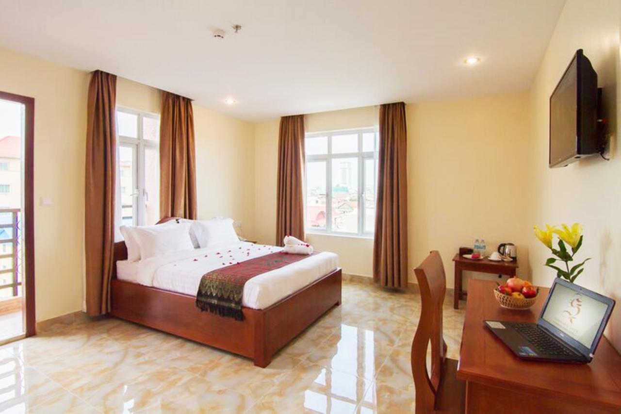 Samnang Laor Phnom Penh Hotel Luaran gambar